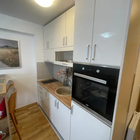 Jutarnja Zvezda - And Wellness - Xbox S Apartment